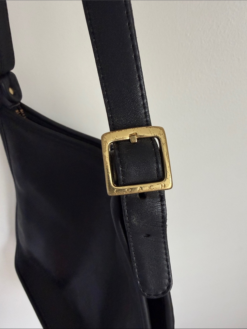 Coach Black Leather Andrea Slim Shoulder Bag. VINTAGE 2001 style #9073 - Picture 2 of 15